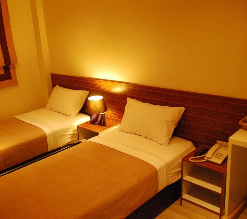Hotel White House Asoke Sukhumvit 18 à Bangkok Chambre photo