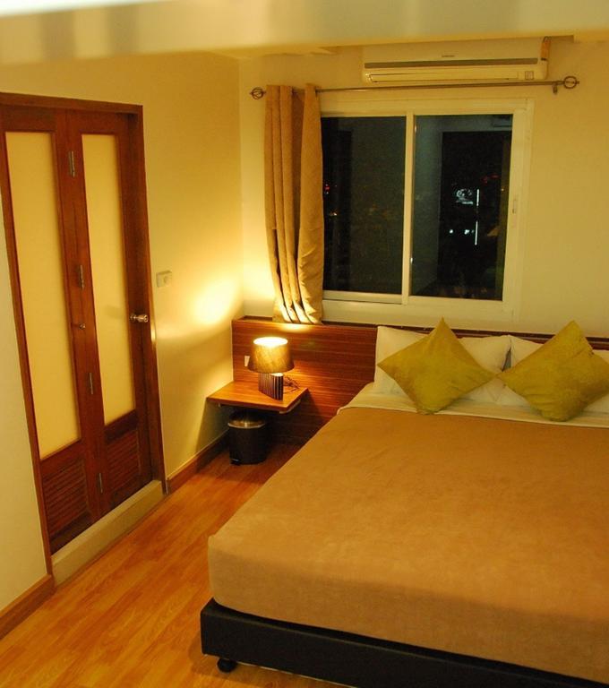 Hotel White House Asoke Sukhumvit 18 à Bangkok Chambre photo